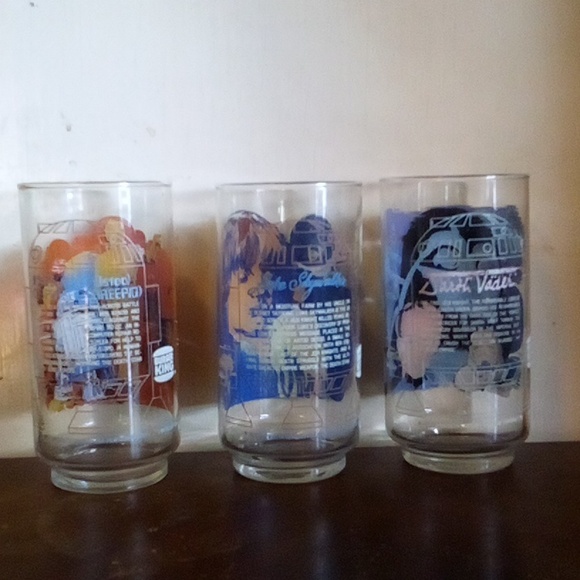 1977 Star Wars glasses - 4 in very good , Luke, Vader, Hans, R2-D2 C3P0 - Picture 4 of 8